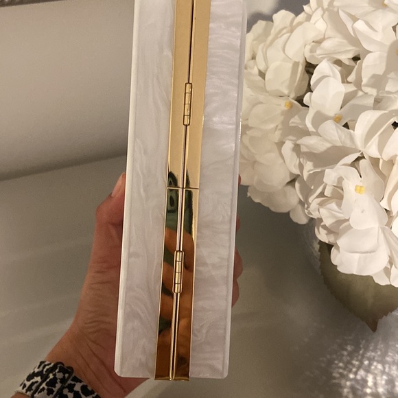 Rachel Zoe clutch! - Picture 5 of 5